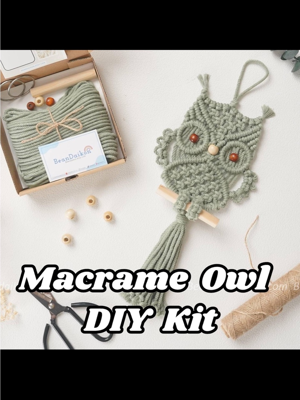 Macrame Owl Wall Hanging in Carrot Orange